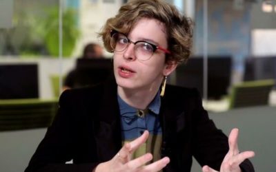 Elizabeth Duval, escritora y activista trans: «En redes sociales podemos pasar de la despreocupación a la histeria brutal en un momento»