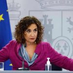 El Gobierno reprueba a las feministas del PSOE que quieren detener la Ley trans