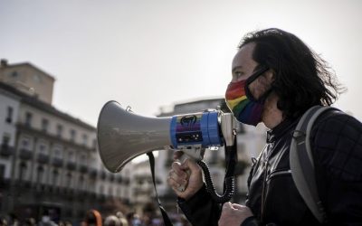 El colectivo trans se manifiesta por la visibilidad y la regularización: «Debemos seguir luchando para arrojar la transfobia al pasado»