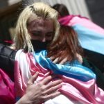 Activistas y organizaciones LGTBIQA+ de todo el mundo reclaman al Gobierno de España una ley trans que reconozca la autodeterminación