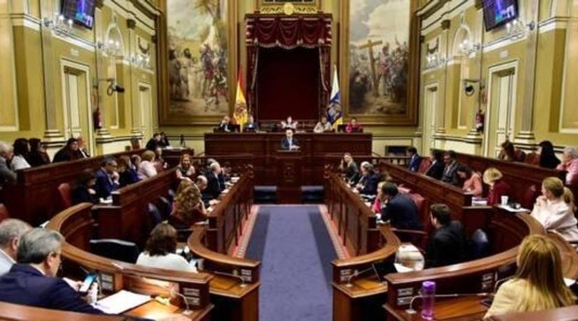 El Parlamento de Canarias aprueba la ‘Ley Trans’