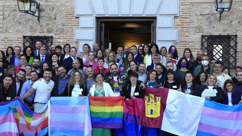 Castilla-La Mancha aprueba por unanimidad su ley de Diversidad Sexual y Derechos LGTBI en la que entran todas las sensibilidades