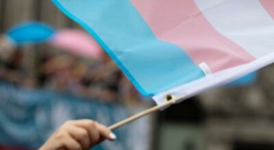 Condena al sistema de salud de Canarias por excluir a un hombre trans